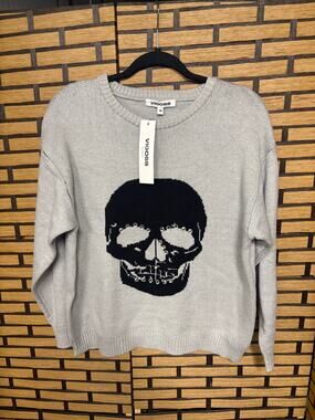 Vigoss gray blingy Skeleton sweater size medium